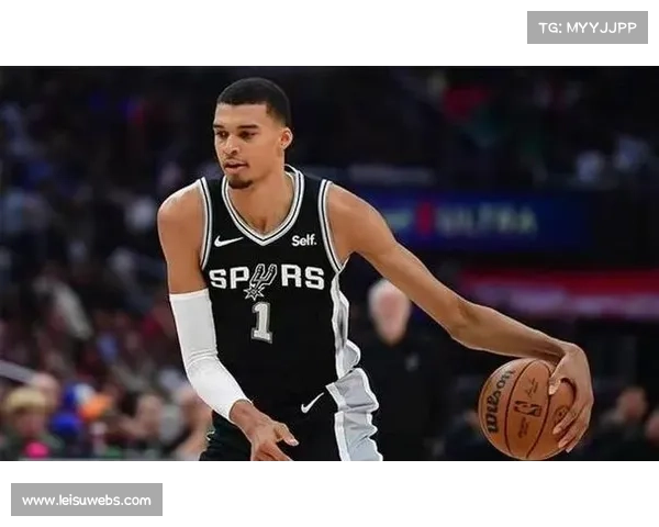 马刺130-110大胜雷霆，文班亚马率队暴露卫冕冠军短板