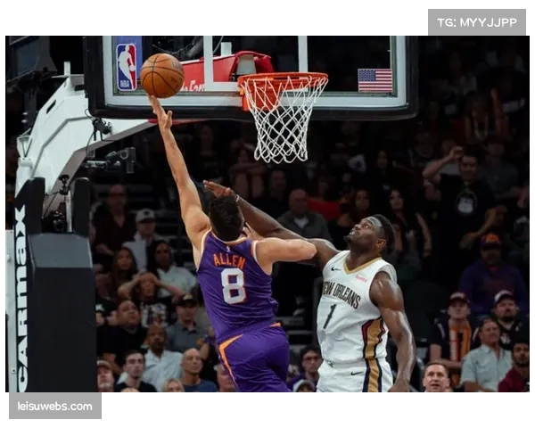 特写：维克托·文班亚马完成封盖后，对着镜头摇手指的瞬间